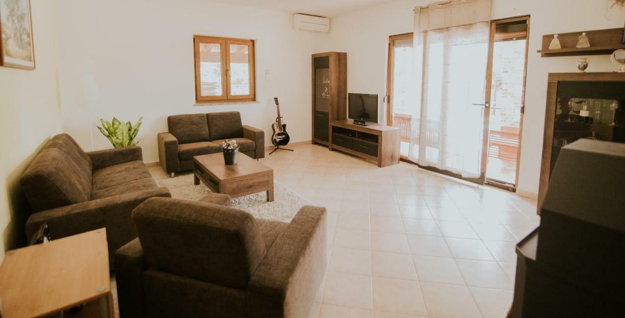 Daisy Holiday home