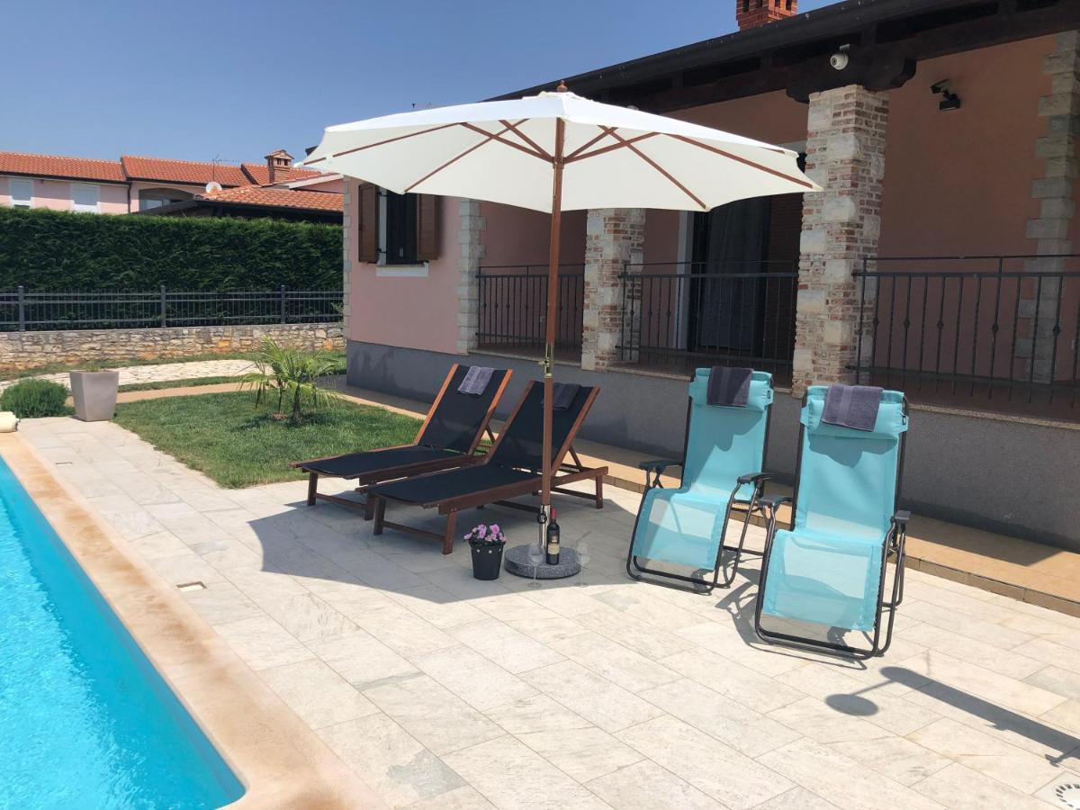 Daisy Holiday home Tar-Vabriga